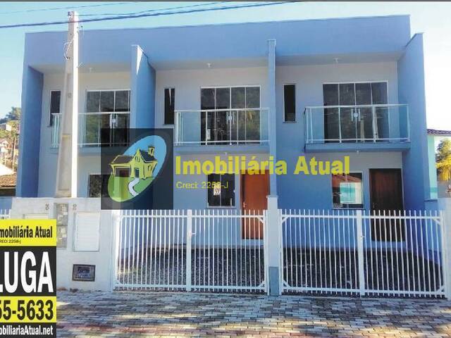 Casa Geminada Esquerda
