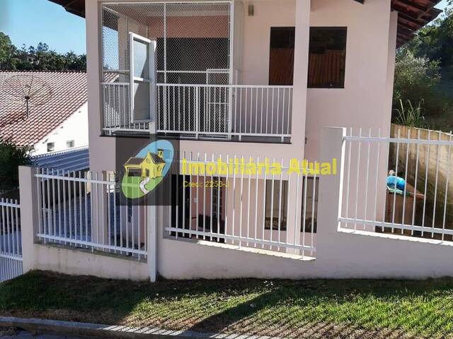 #482 - Casa para Venda em Brusque - SC - 2