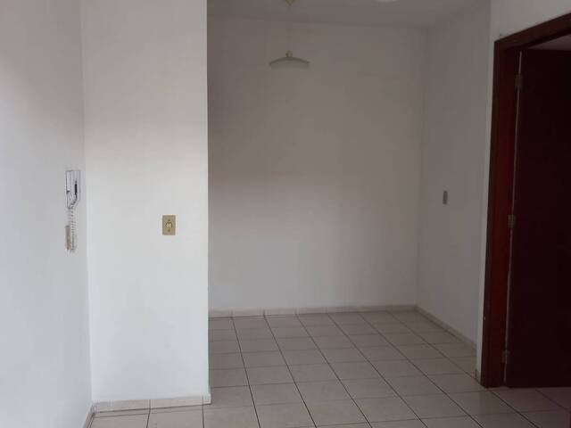 #828-1 - Apartamento para Locação em Brusque - SC - 2