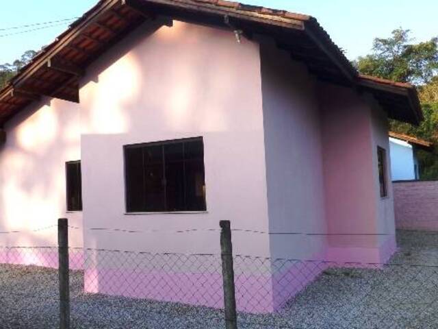 #725-1 - Casa para Locação em Guabiruba - SC - 2