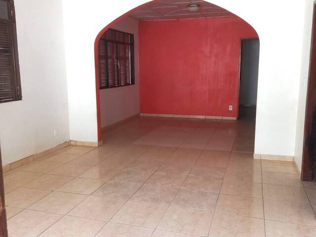 #835-1 - Casa para Locação em Brusque - SC - 2