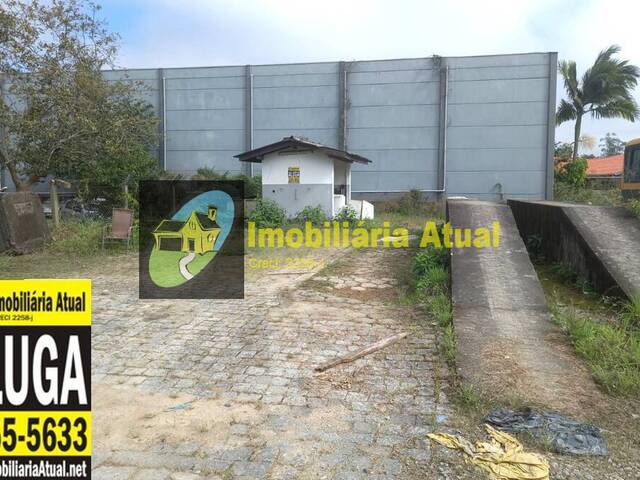 Terreno Aprox. 2.000m²