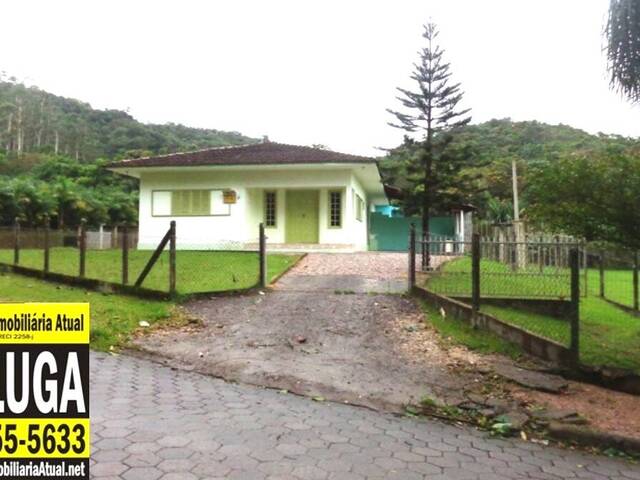 #581-1 - Casa para Locação em Guabiruba - SC - 1