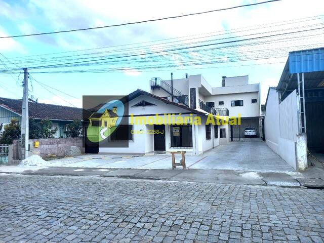 #625-1 - Casa para Locação em Brusque - SC - 2